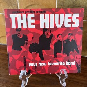 The Hives Your New Favorite Band CD + m-peg Videos 2001 Poptones UK